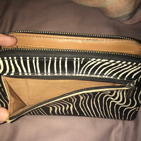 Zebra pattern wallet - Picture 4 of 4